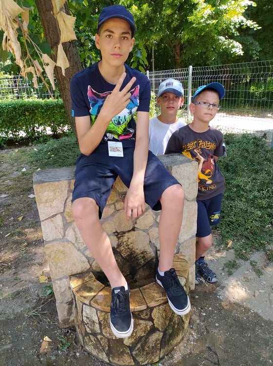 Ifjúsági és Vakációs Bibliahét 60